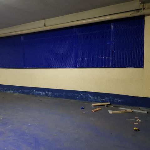 Automatismos Y Servicios Córdoba parde garage azul y blanco